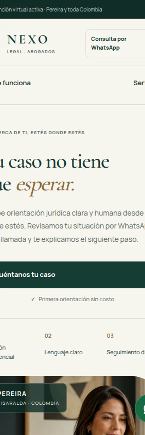 Vista móvil de la landing page de Nexo Legal con orientación jurídica y contacto